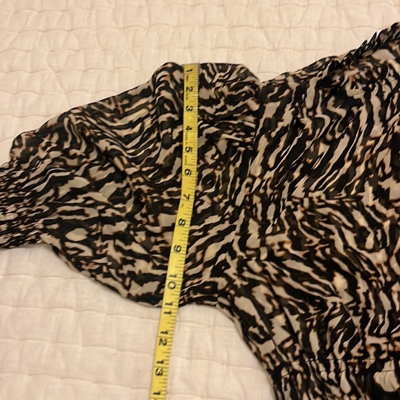 NWT Halogen Animal Print Top - Picture 8 of 8